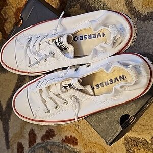 Converse Shoreline slip on women's 8.5, white brand new in original box